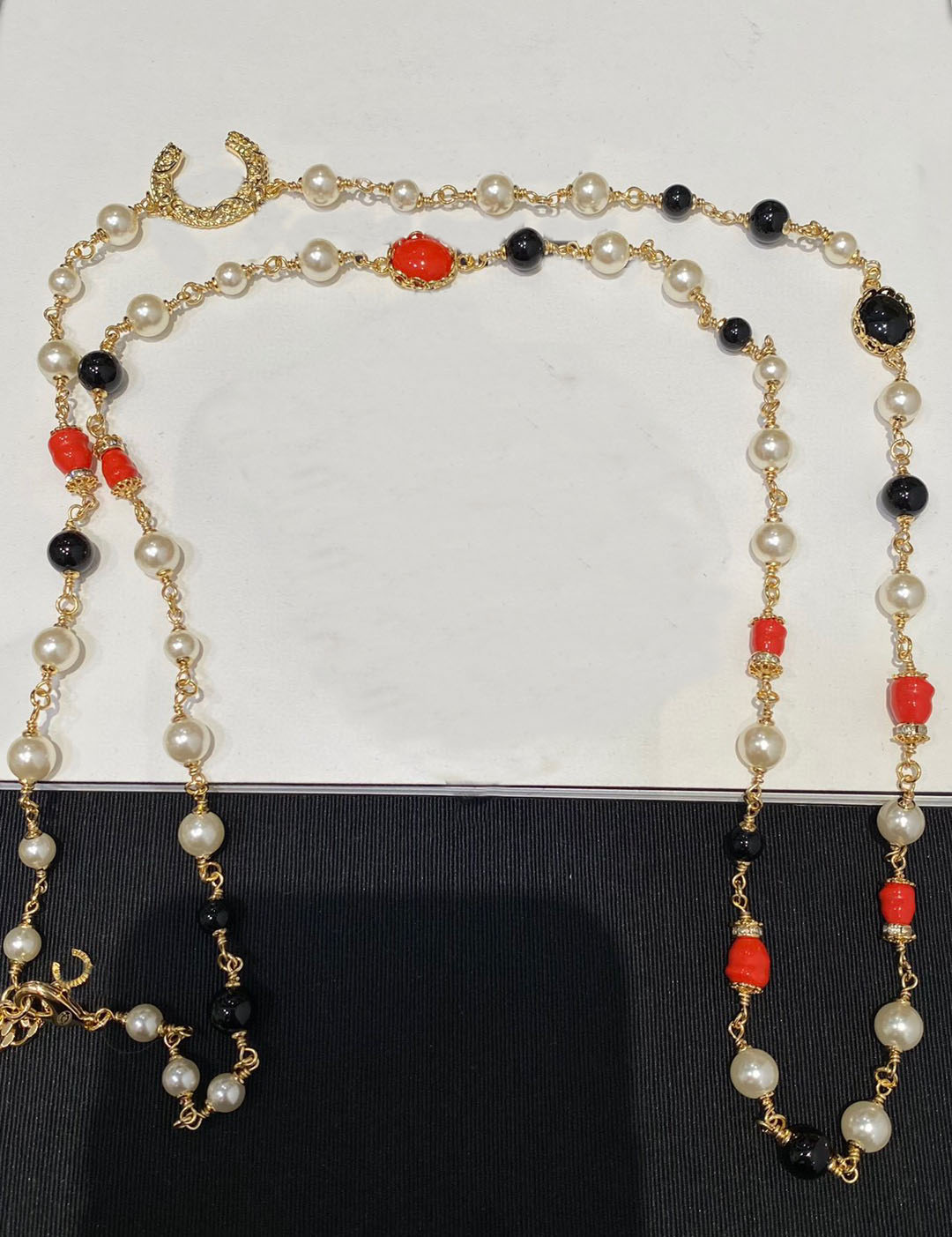 2025 Luxury quality charm pendant necklace with red and black color beads in 18k gold plated have stamp box drop earring brooch PS6829