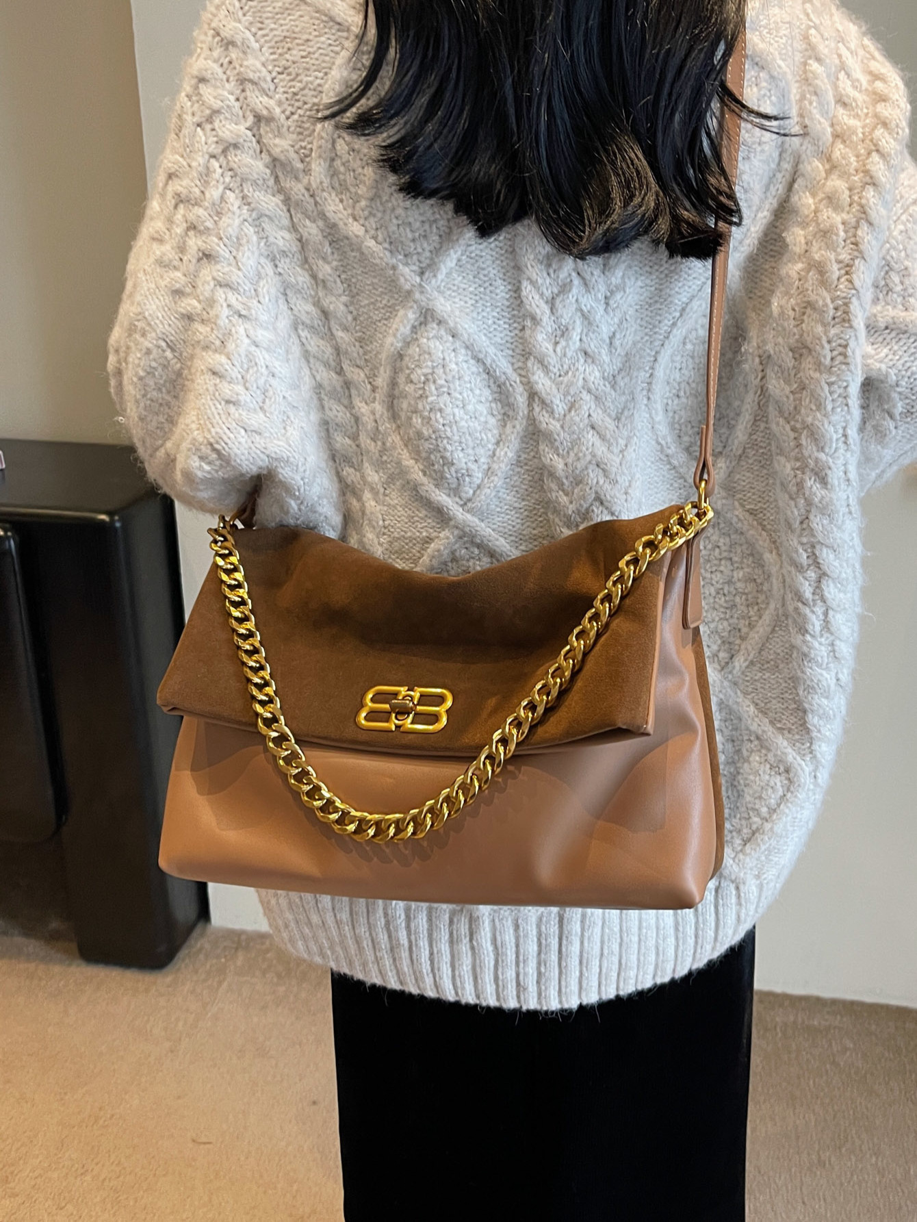 Free shipping designer bag Shoulder Bags single tote bag Crossbody bag metal buckle chain womens bag bowling