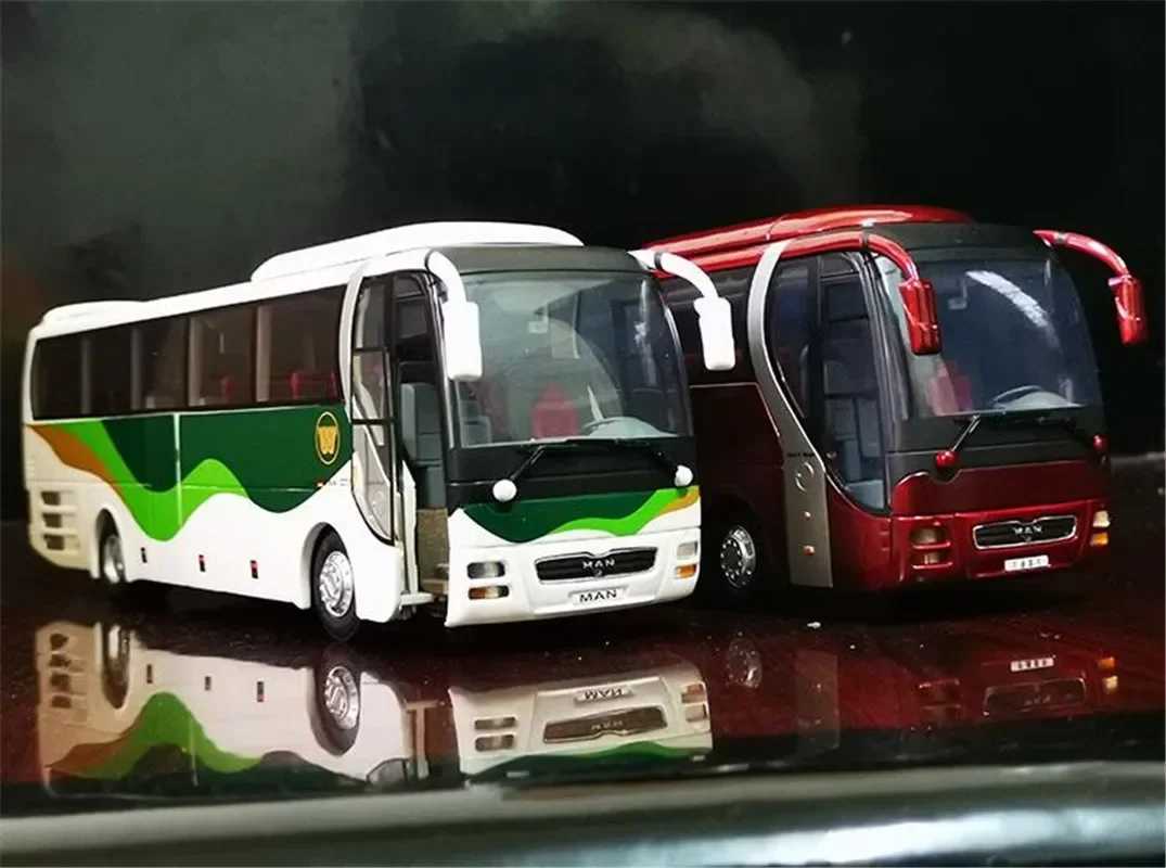Free shipping 1 42 Suitable for YuTong Bus ZK6120R41 Die cast Car Model Toy Boys and Girls Gift Series Red/White Metal Plastic