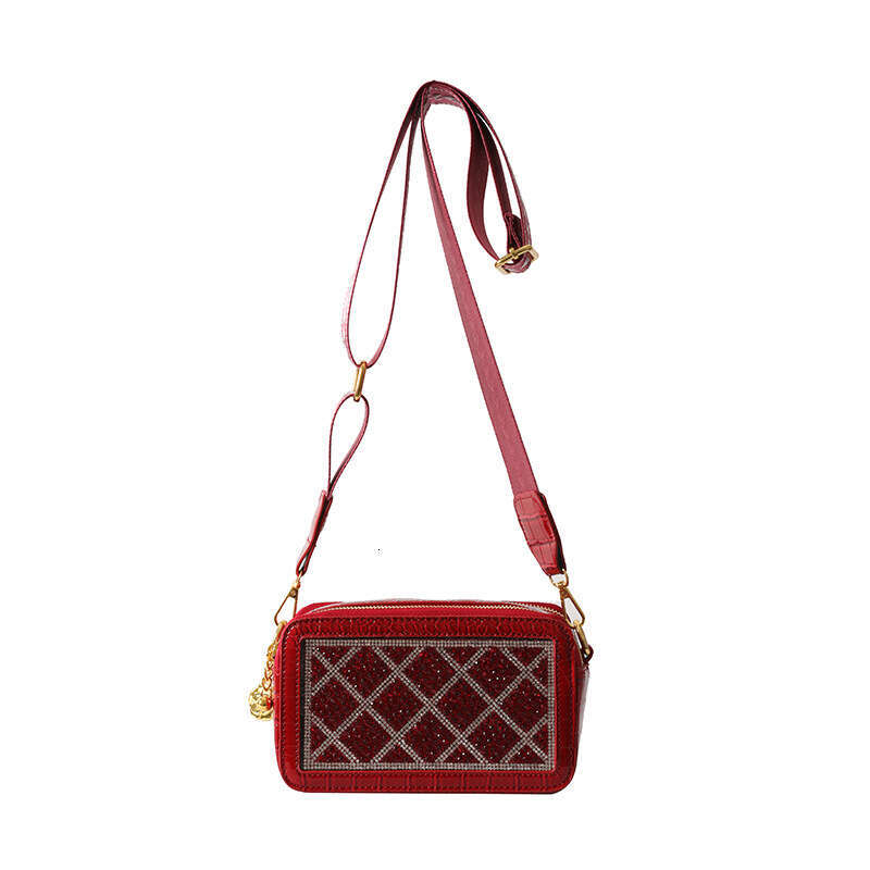 2024 Fashion New Flash Box Design Sense Diamond Grid Light Luxury Single Shoulder Crossbody Personalized Versatile Small Square Bag