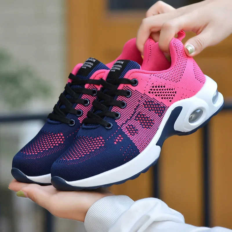 Professial Running Shoes For Wen Lightweight Designer Air Mesh Breathable Gym Sneakers Lace-Up Outdoor Sports Tennis Shoe Z241209