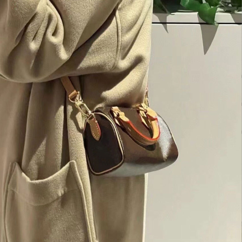 Wholesale High Quality Designer Woman Bag Tote Handbag purse shoulder bags with serial code flowers letters grid