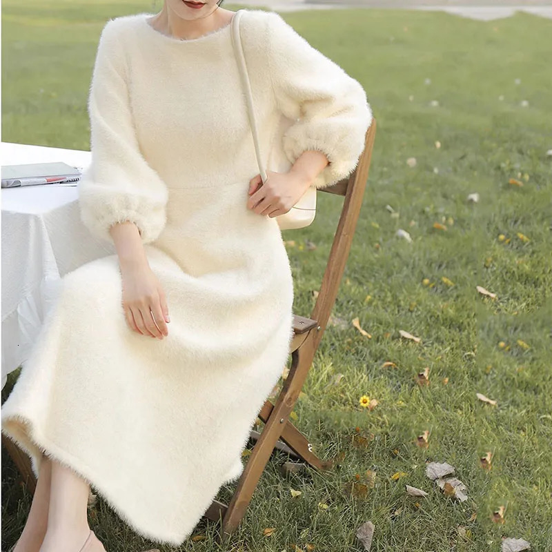 Womens winter clothing mink fur dress thick O-neck sweater A-line floral dress womens casual dress 241206