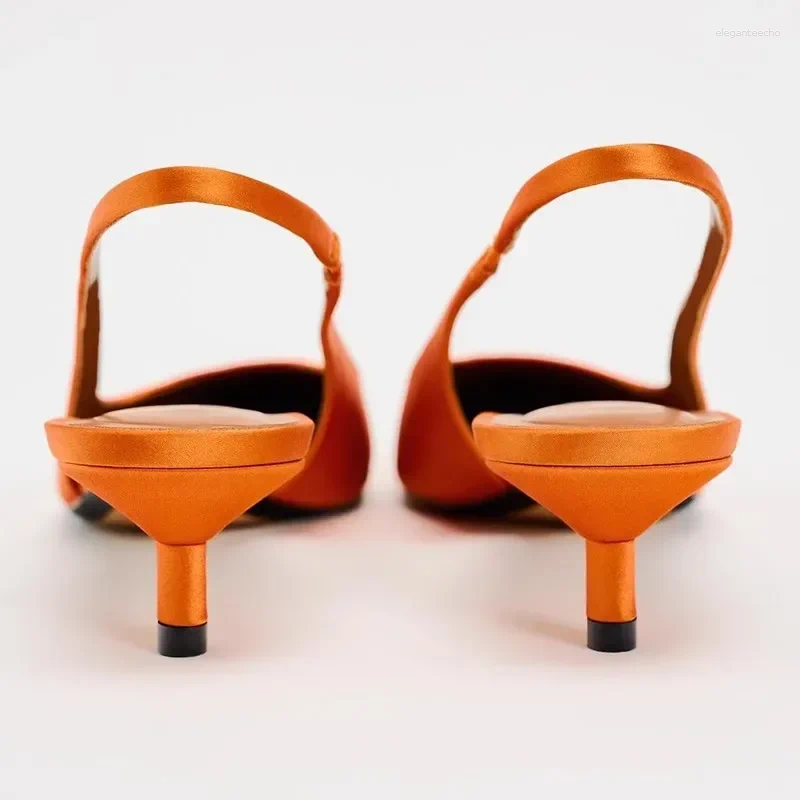 2025 S Fashion Designer Sandals Summer High Heels Woman Pointed Elegant Office Sgbacks Stiletto Orange Silk Dress Lady Party Shoes