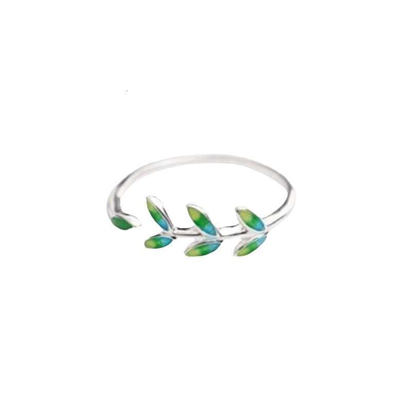 Hot selling personalized, fashionable, fresh and simple green leaf with oil dripping opening adjustable creative gift ring
