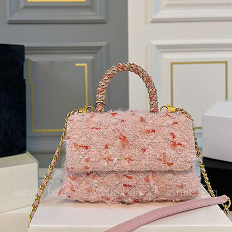 Designer Plush Bag Crossover Handbag 2025 Women's Single Shoulder Wool Bag Luxury Fashion Winter Essential Hot Selling Product Women's Bag Series