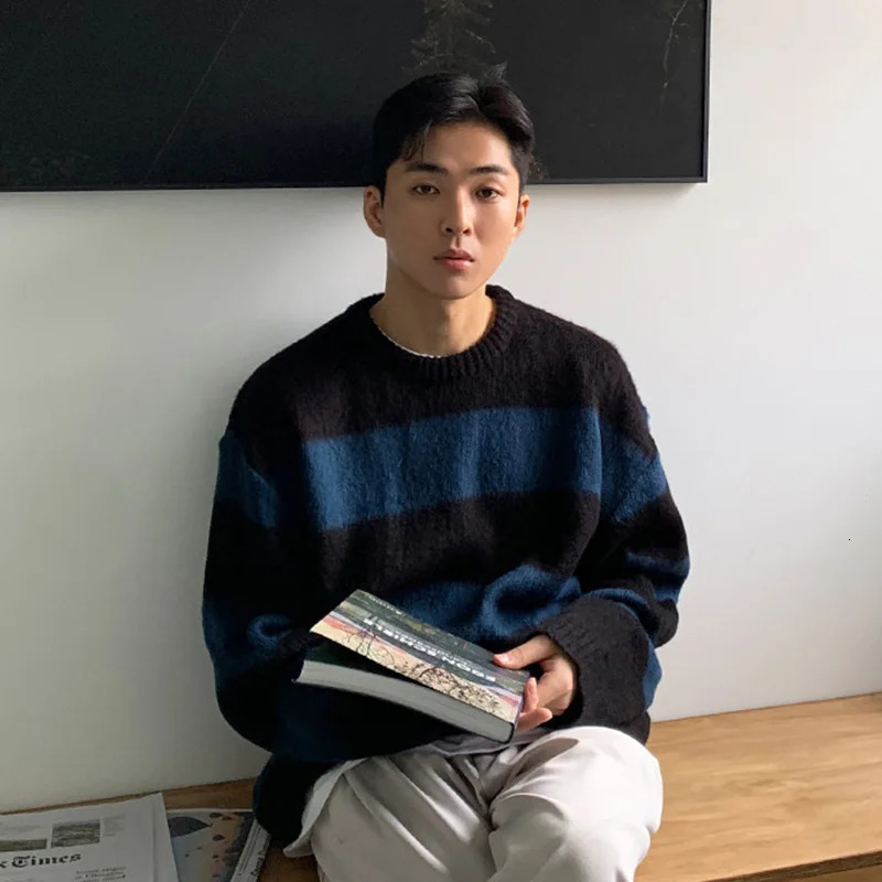Striped Sweaters Men Autumn Korean Style Loose Slouchy Harajuku Long Sleeve Knitwear Allmatch High Street Males Pullovers Daily 241209