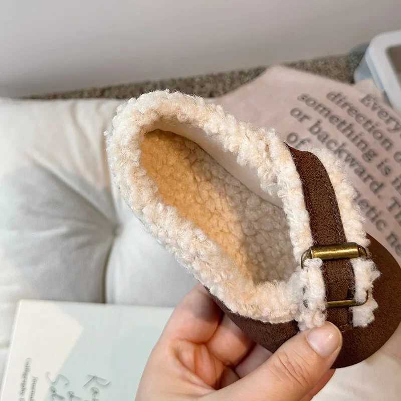 Children Winter Cotton Shoes Kids Thick Warm Plush Fur Shoes Simple Buckle Girls Moccasin Shoes Anti-Slippery Autumn 2024 NewXJ241209