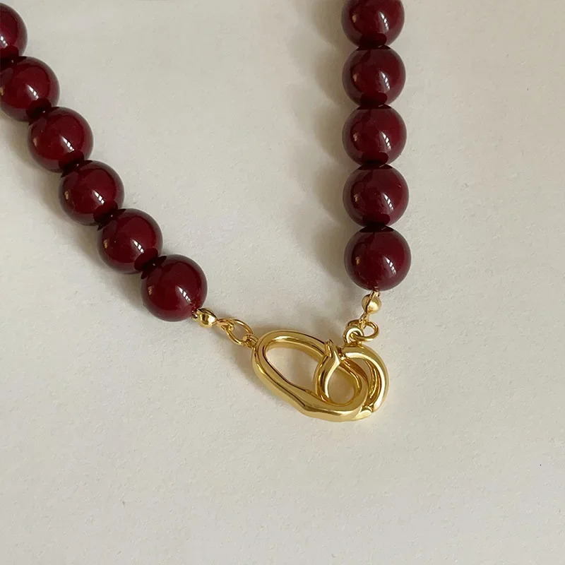 Minar French Dark Red Agate Natural Stone Chain Beaded Necklace Suitable for Women Gold Plated Chain Double Open Buckle Round Necklace 241210