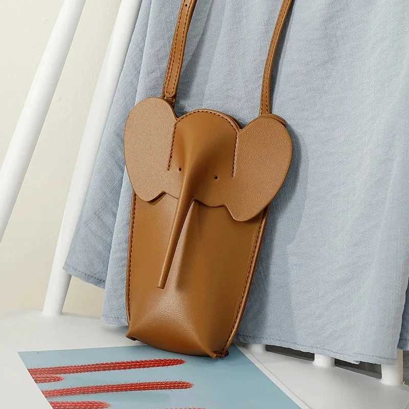 New womens Pu leather handbag fashionable womens shoulder bag portable mobile phone wallet cute cross shaped bag Z241210