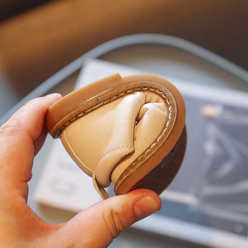 Baby Girl Mary Janes Embroidery Flower Beige Khaki Toddler Children Autumn Shoes Vintage Cover Toe Comfortable 22-31 Kids ShoesXJ241209