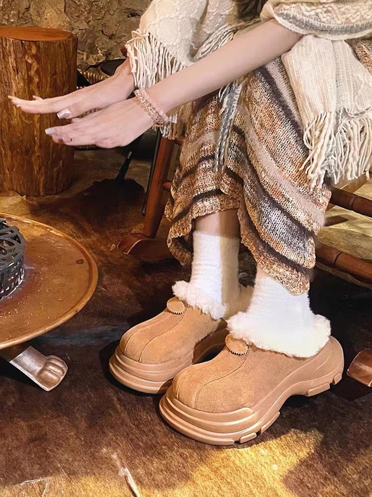 Women's Winter Plush Platform Snow Boots with Cute Fuzzy bowknot, Warm Faux Fur Slip-On Short Boots, Plush slippers