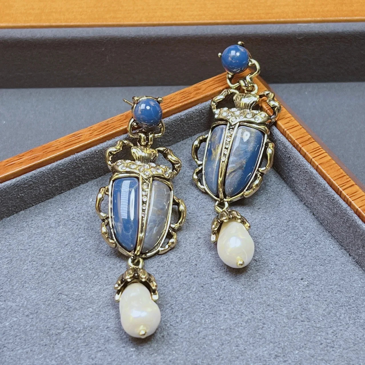 Beetle Fashion Womens Earrings 241209