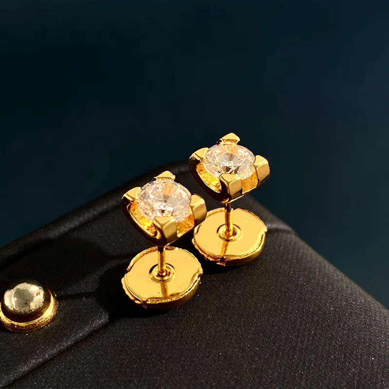 High quality classic Cracow horn earrings small-sized single zircon earrings unisex jewelry for men and women 241209