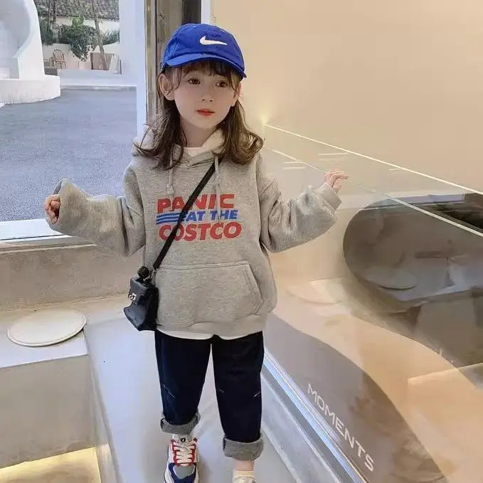 Girls Spring and Autumn Winter Casual Hoodie Velvet Sports Shirt 3-13 Year Old Boys and Girls Casual Korean Style Clothing Top Childrens Clothing 2412