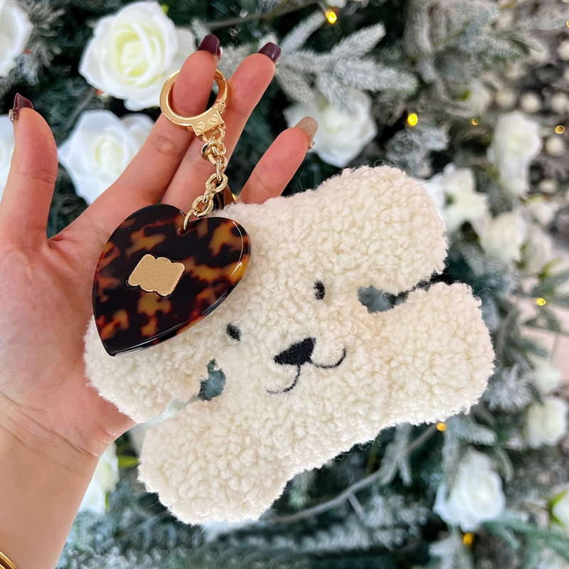 Colorful Fluffy Designer Puppy Keychain For Women Cute Luxury Keyring Heart Pendant Bag Charm Mens Key Chain Accessories