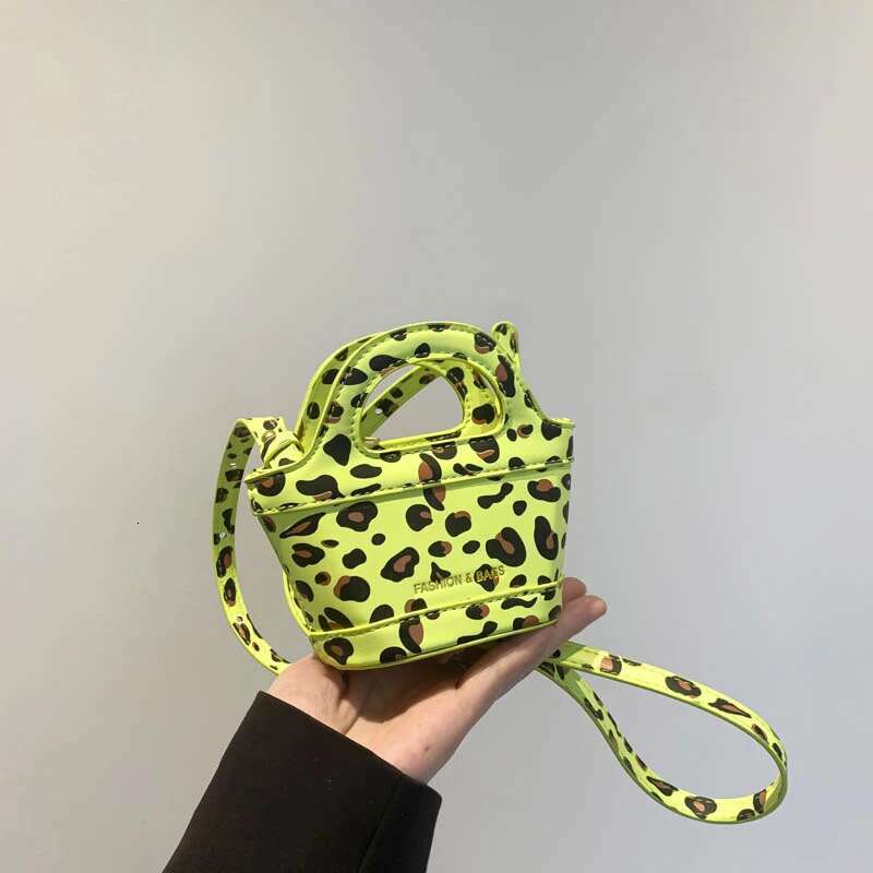 Fashion Belt Decoration Crossbody Interior Compartment Mini High Quality Bags for Women Zipper Pu Women's Handbags