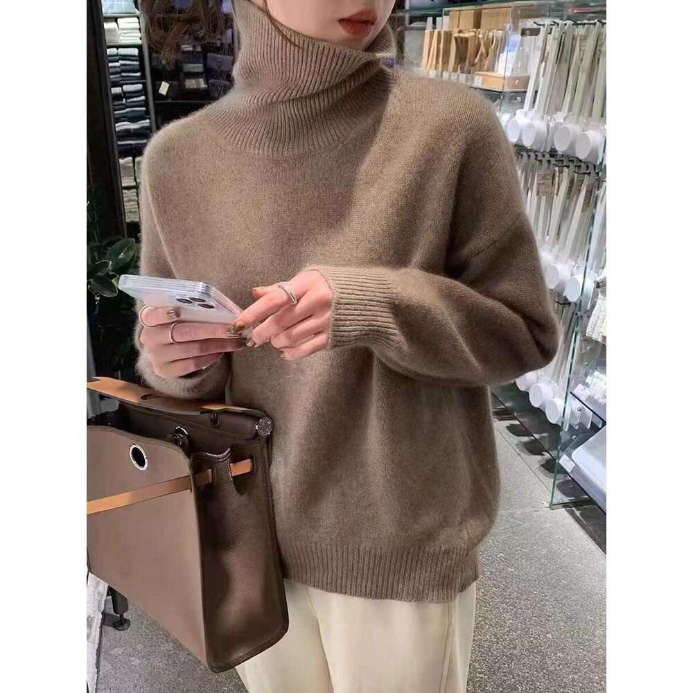 lazy high neck knitted for women in autumn winter, soft and sticky solid color, loose fitting interior, Korean style women's sweater