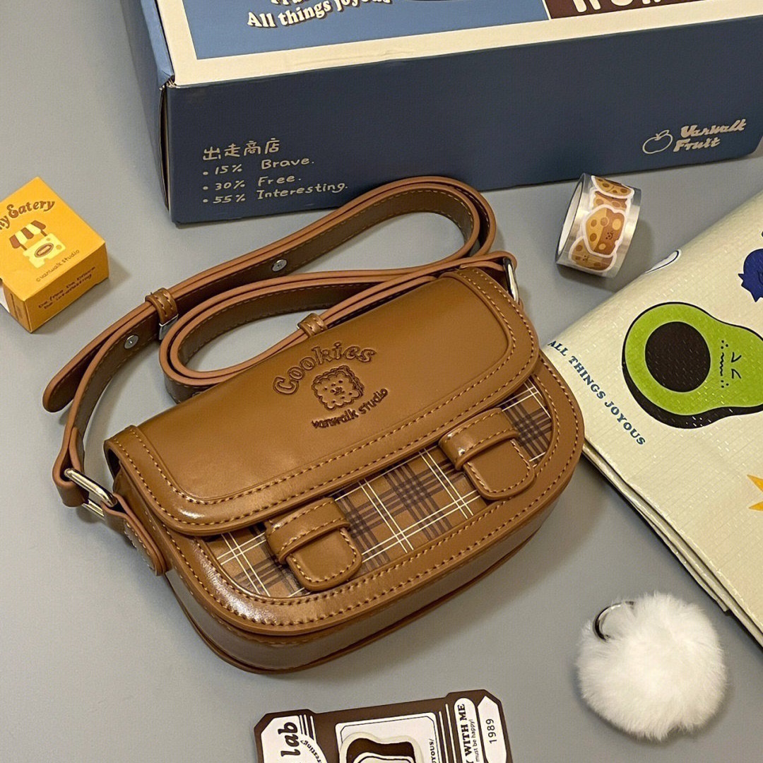 2024 New Bakery Sweet and Cute Girl Cambridge Underarm New Tofu Bun High end Crossbody Shoulder Bag