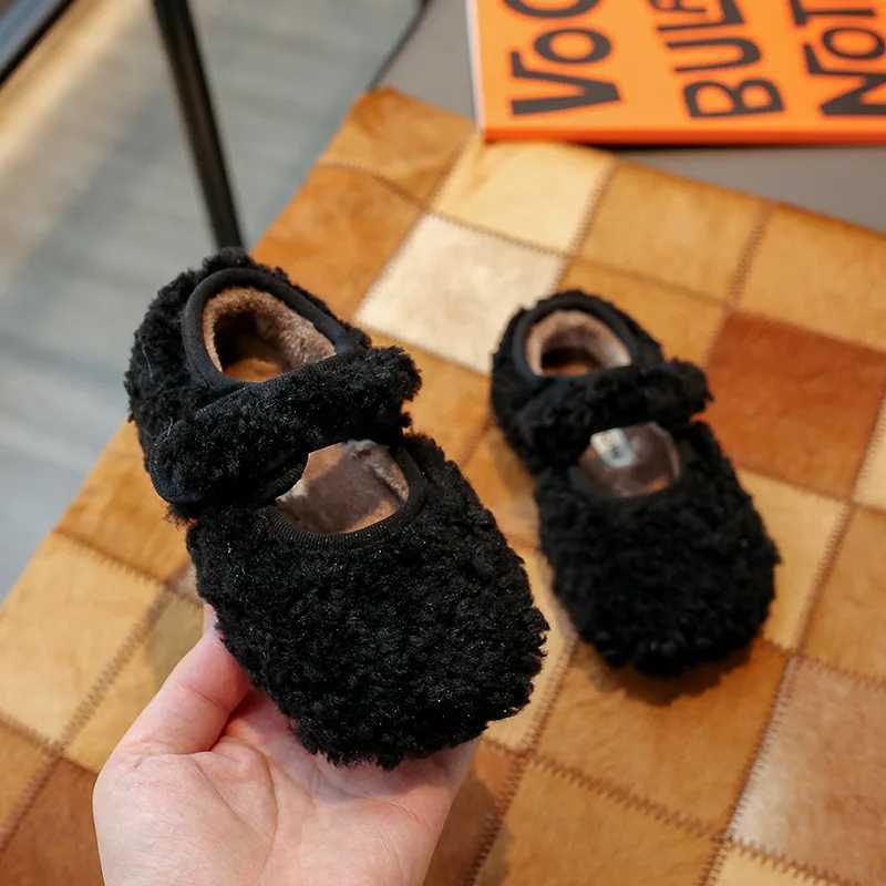 Autumn Girl Shoe New Warm Kid Shoes Fashion Versatile Boy Shoe Comfort Classic Casual Shoelaces Velvet Cotton Slipper ZapatillasXJ241209