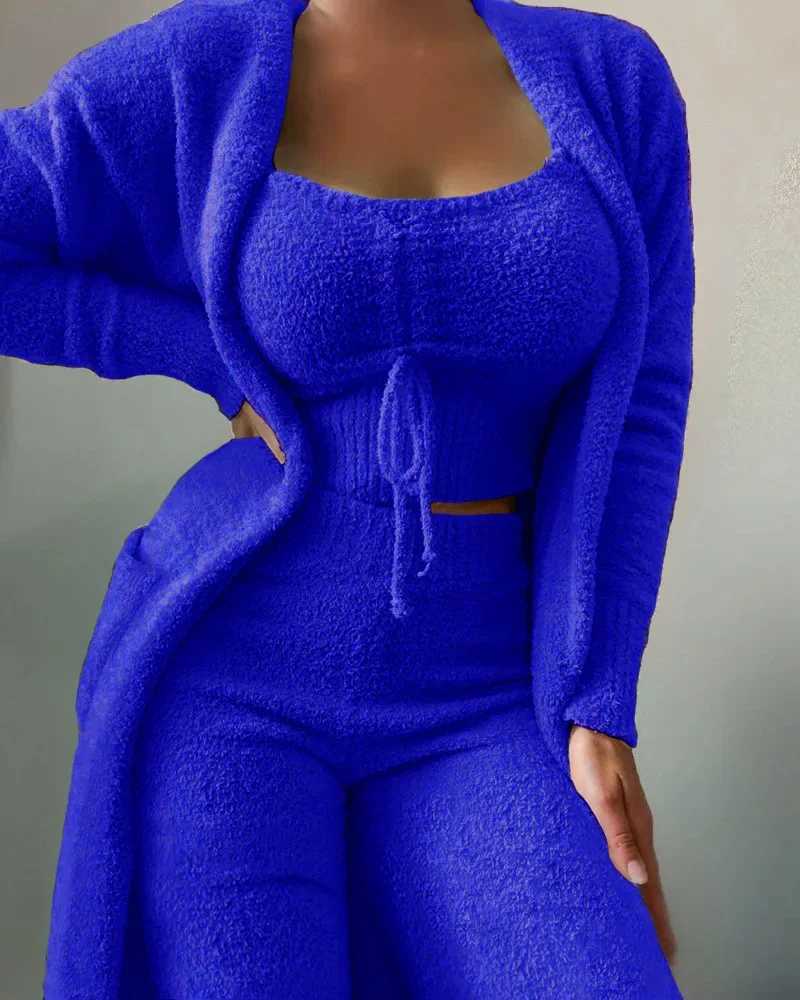 2022 New Autumn Winter Womens Velvet Pajamas Set Crop Top+Long Pants+Coat 3 Pieces Suit Warm Soft Fleece Homewear Pyjamas S-3XLC241209C250109