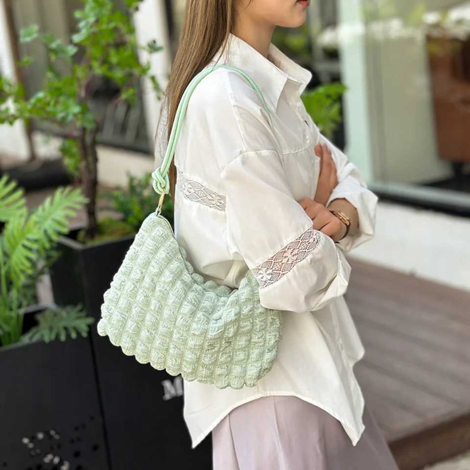 Fashionable retro plain weave womens underwear bag textured shoulder cross body bag retro womens shopping handbag Z241210