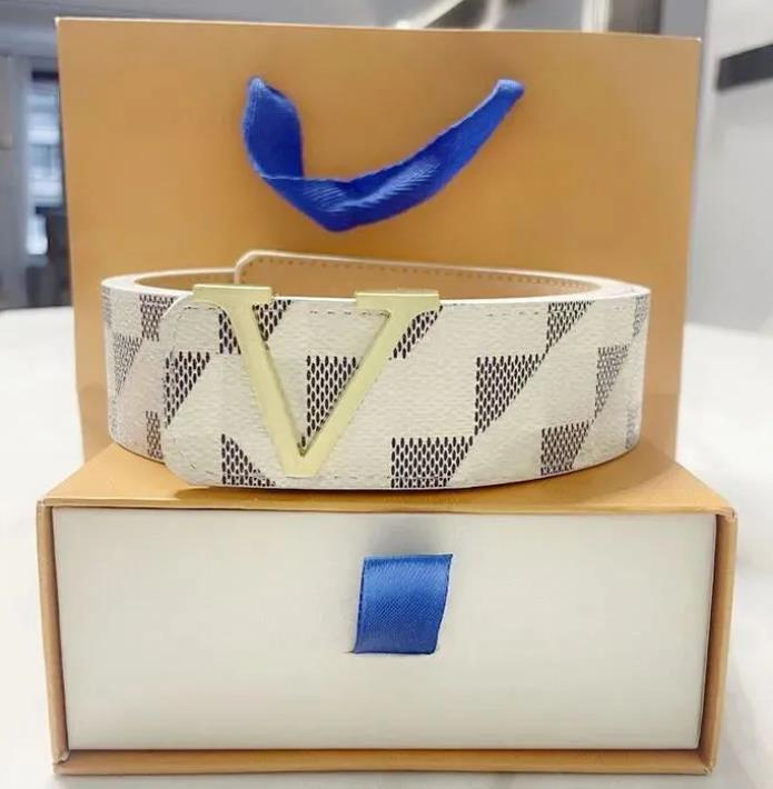 2024 V belts mens Desinger belt Leather Fashion Womens Accessories Luxury Letter Waistband Big Gold Buckle High Quality Casual Business strap AAAA