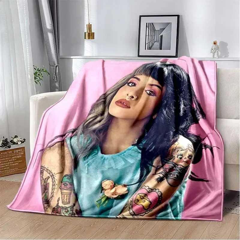Melanie Martinez Blanket K-12CRY BABYPORTALSLightweight Warm Insulation Sofa Bed Office Car Knee Pads BlanketsDeckeXJ241210