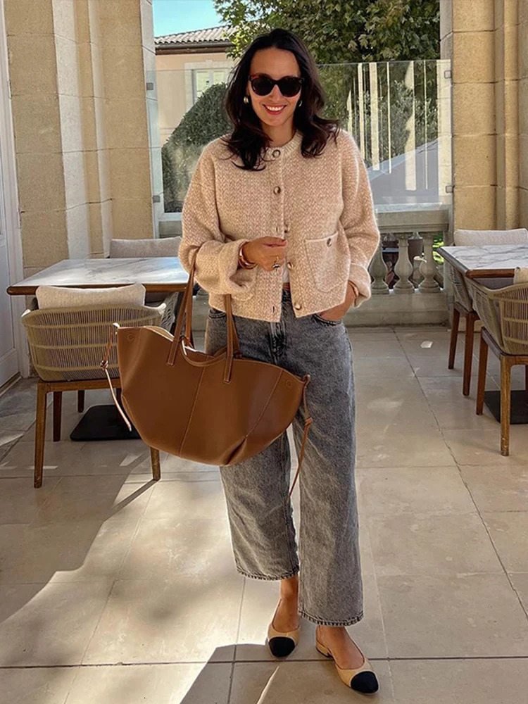 Knitted Soft Womens Cardigan Fashion O-neck Long Sleeve Single-breasted Female Sweater 2024 Autumn Winter Loose Lady Kintwear 241225