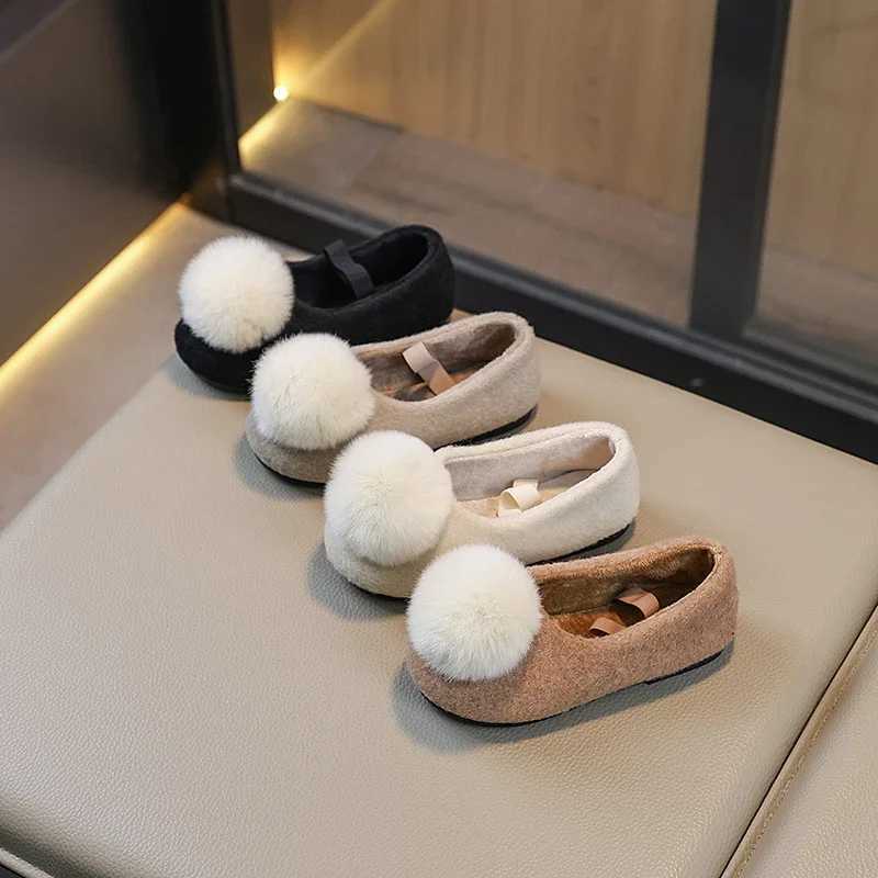 Girls Winter Flat Shoes Fluffy Velvet Elastic Band Fashion Kids Princess Shoes Four Colors Lovely Shallow Warm Children ShoesXJ241209