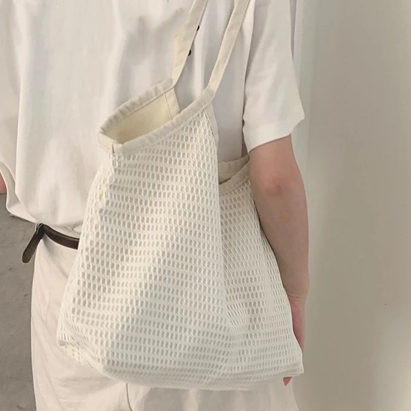 Knitted Beach Holiday Womens Handbag Beach Large Capacity Shoulder Bag Womens Leisure Travel Handbag 241205