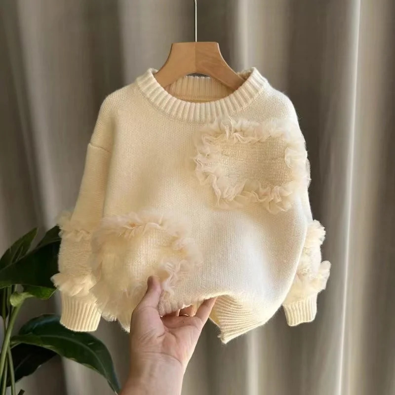 Girl lace sweater autumn/winter childrens clothing knitted sweater thickened baby girl embroidered Korean version sweater 241210