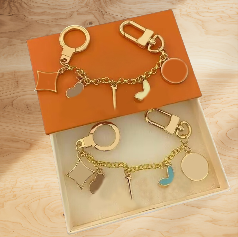 Vintage flower luxury keychains designer purse charms bag accessories plated gold chain thin multicolors lanyard designer classic letter hj114 C4