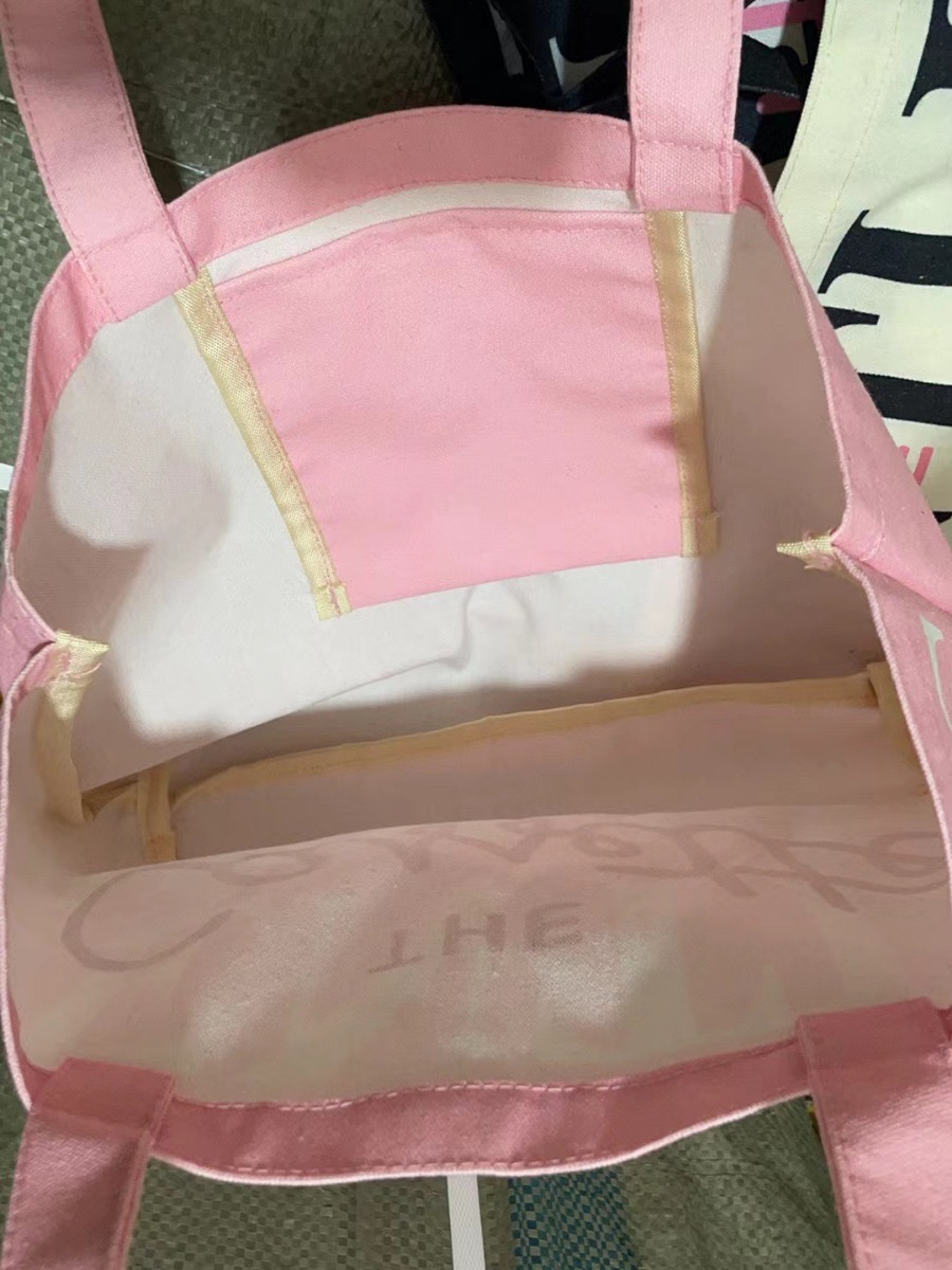 Thai niche canvas for women 2024 new fashionable large capacity letter shoulder class tote bag