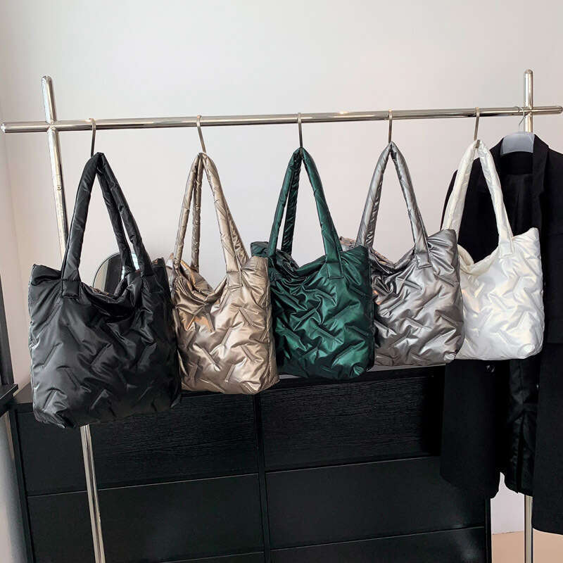 Autumn And Winter Large Capacity Autumn New Shoulder Casual Commuting Tote Big Bag, Women's Fashion Quality Classic B1