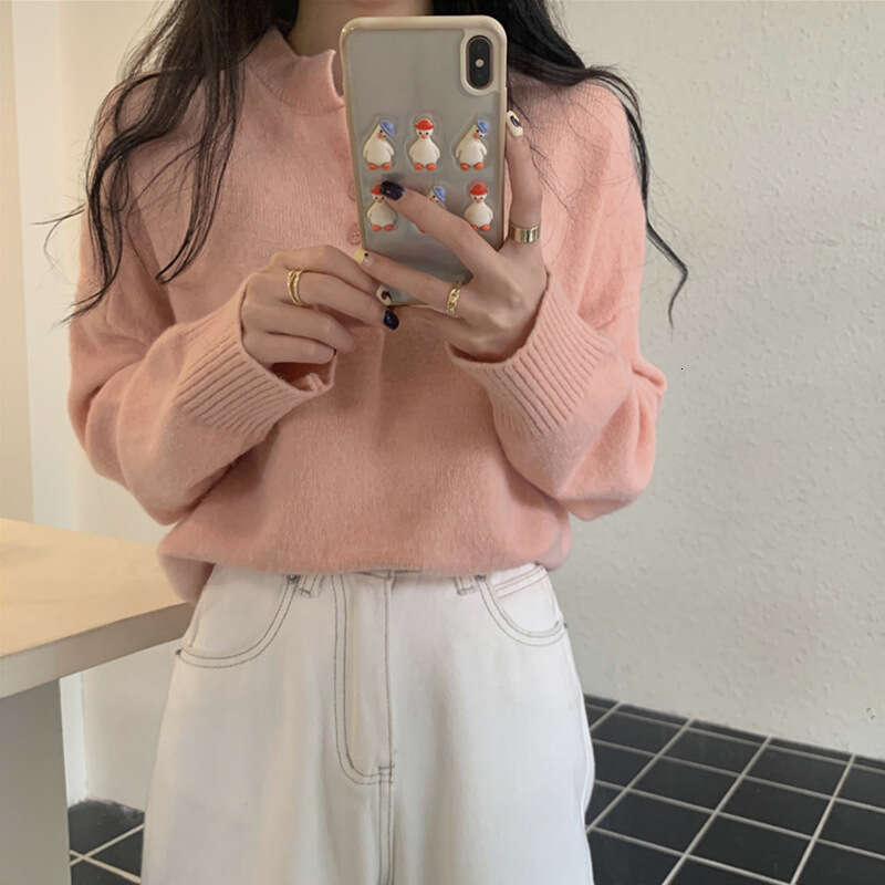 Gentle style milk blue for women in autumn winter, soft and sweet inner knitted base sweater with a sense of top