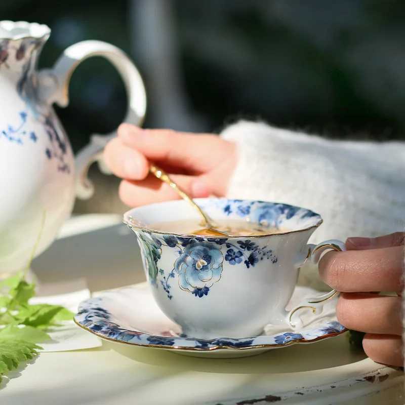 Blue and white new porcelain coffee and tea pot set ceramic cup with tray gold edge design Chinese milk W241210