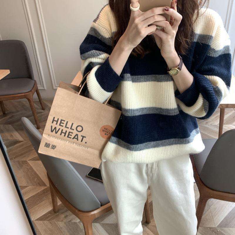 Korean version 2023 autumn and winter new loose contrasting striped pullover sweater, women's lazy style retro outer knitted sweater thick