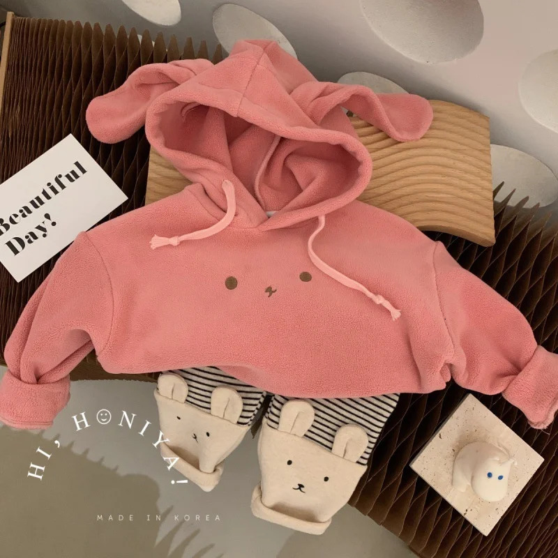 Girls hoodies sweaters cotton tops coats spring and autumn season windproof childrens clothing high-quality youth and childrens clothing 241210