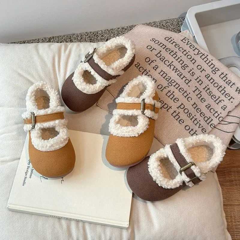 Children Winter Cotton Shoes Kids Thick Warm Plush Fur Shoes Simple Buckle Girls Moccasin Shoes Anti-Slippery Autumn 2024 NewXJ241209