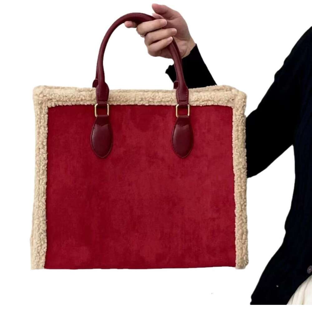 Large capacity tote 2024 Spring and Autumn new high-end lamb fur casual versatile one shoulder hand-held women's bag