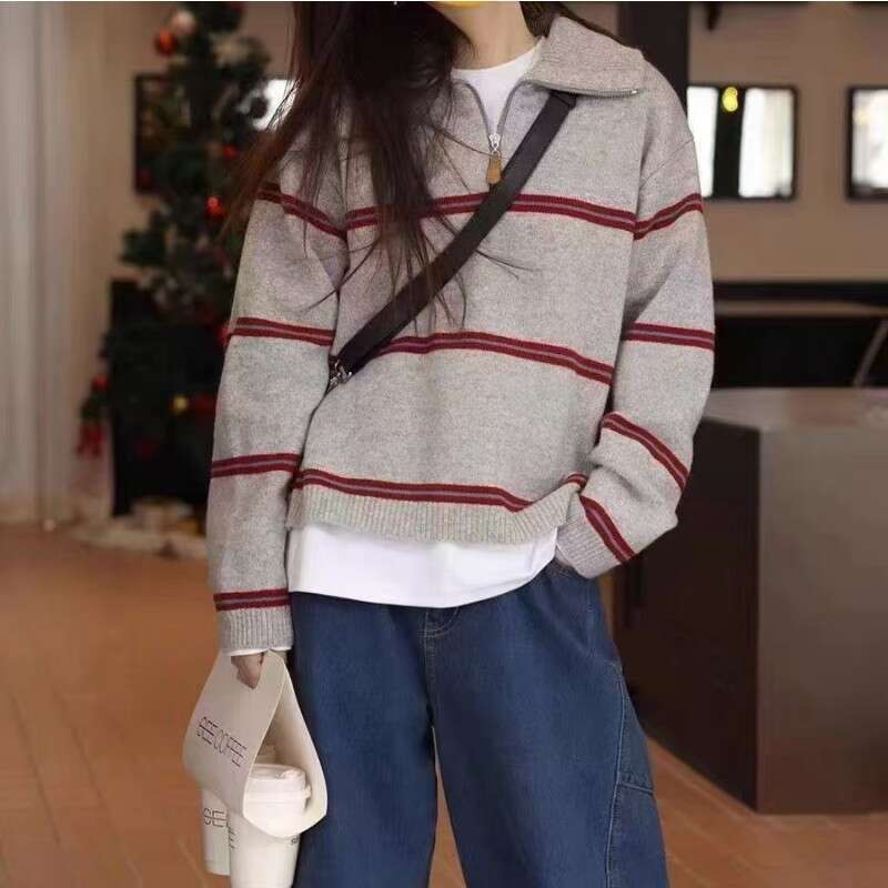 Autumn and Winter New Korean Retro Soft Sticky Stripe Hooded Knitted Top for Women, Half Zipper Large Version Sweater, Women's Outerwear