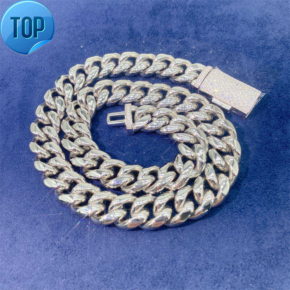 Bracelet 18mm Stainless Steel Hip Hop Cuban Chain Necklaces with Vvs Moissanite Clasp