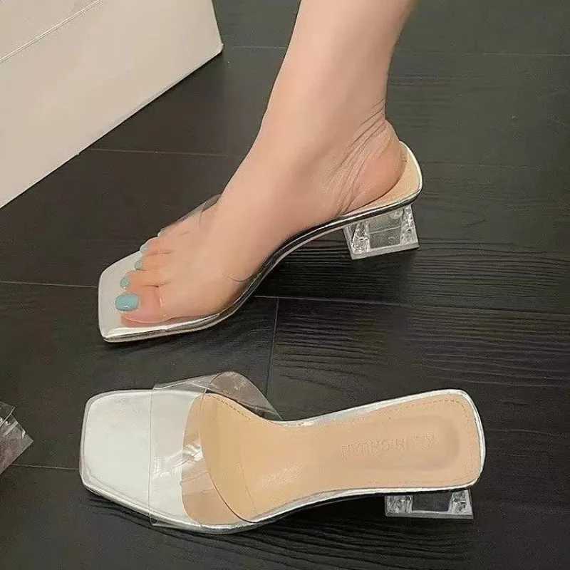 Crystal Clear Transparent Slippers Fem Shoes Middle H Cfortable New Summer Wen Shoes Wan Fi Cool Me Slides Y250306