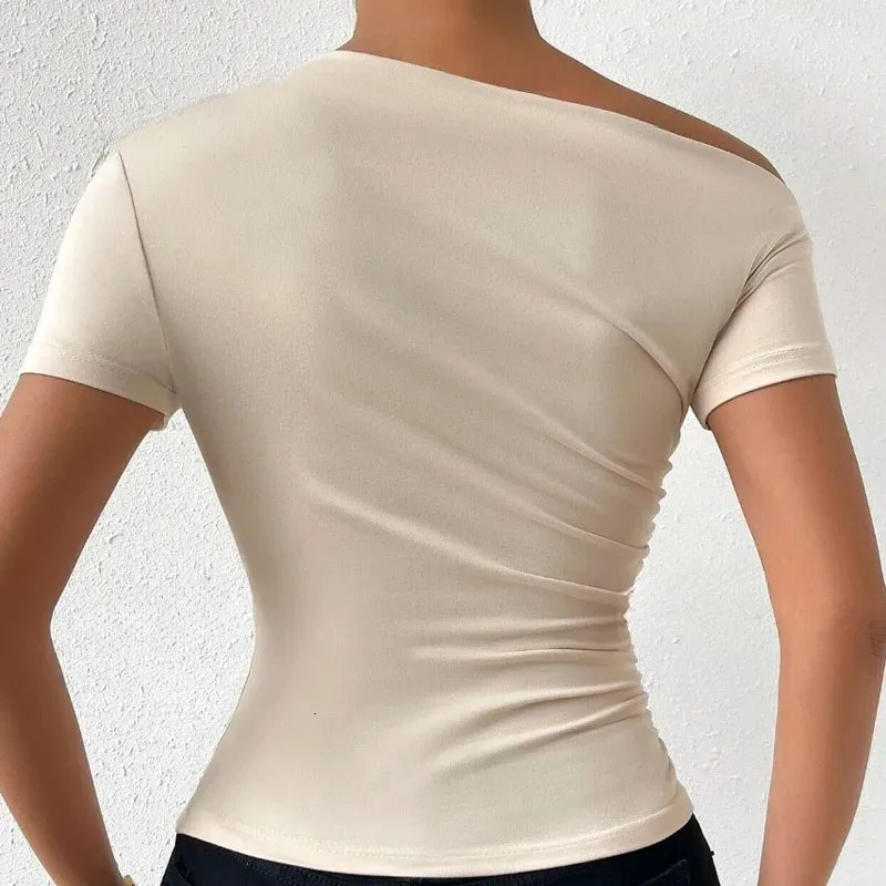 Solid shoulder Tshirt elegant short sleeved ruffled top suitable for spring and summer womens clothing 241209