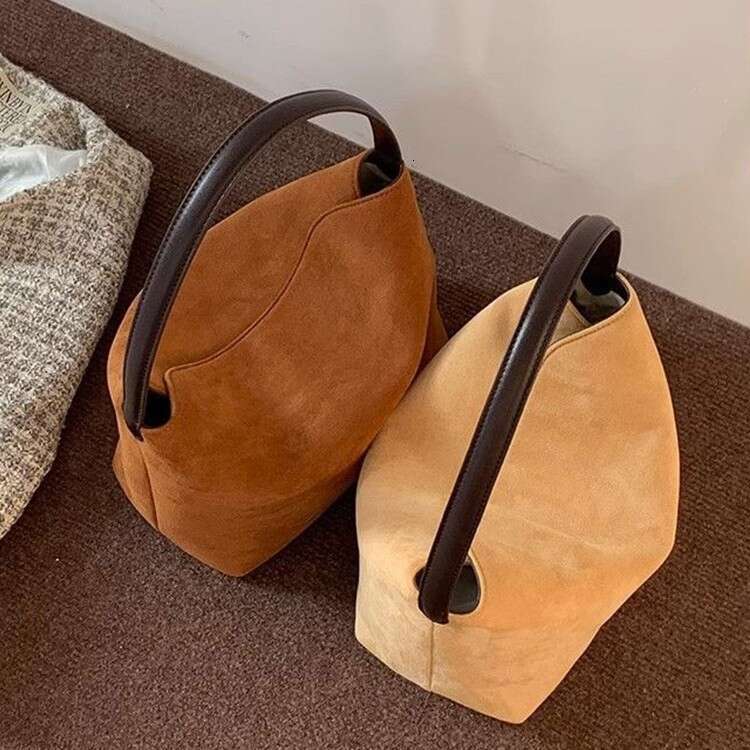 Autumn And Winter New Retro Suede Women's Splicing Handbag Versatile Single Shoulder Underarm Bag Fashionable Quality Classic