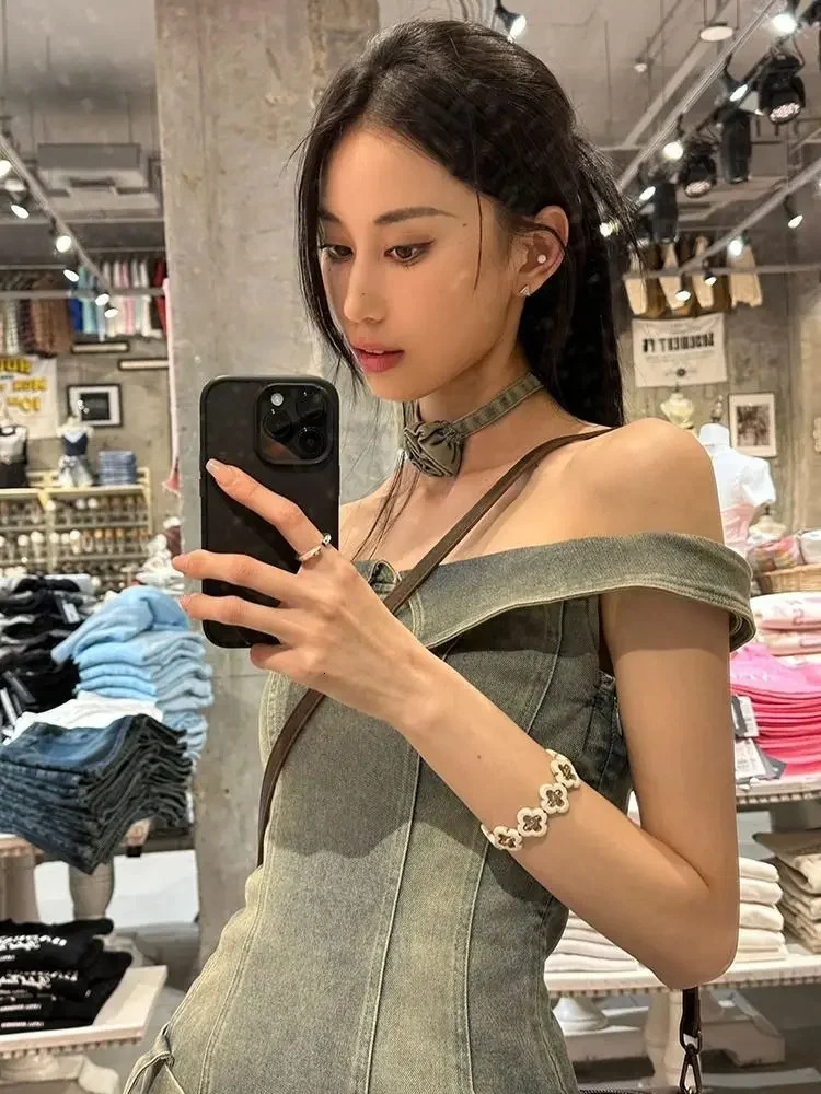 American spicy shoulder long sleeved denim womens spring and summer item high waist weight loss A-line shorts 241206