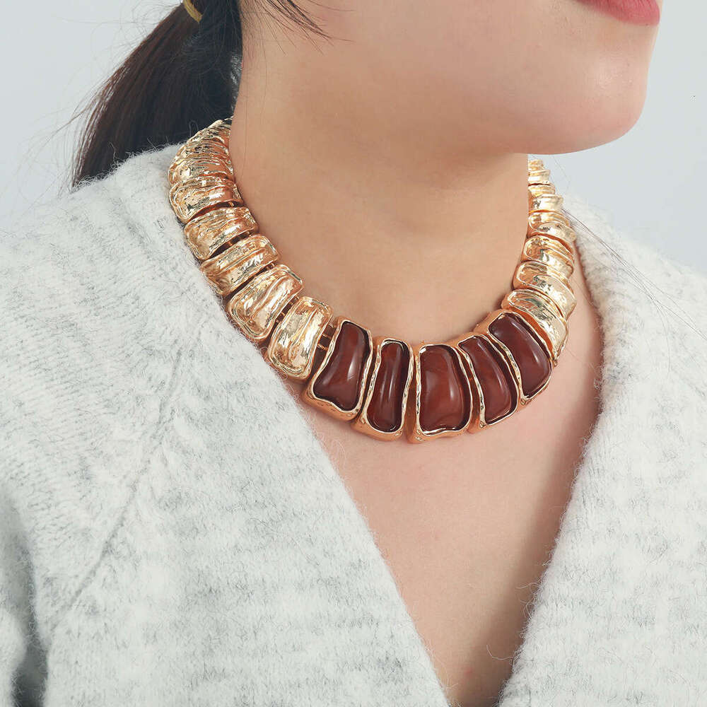 Advanced women's Cuban necklace, hip-hop exaggeration style, personalized accessories, accessories