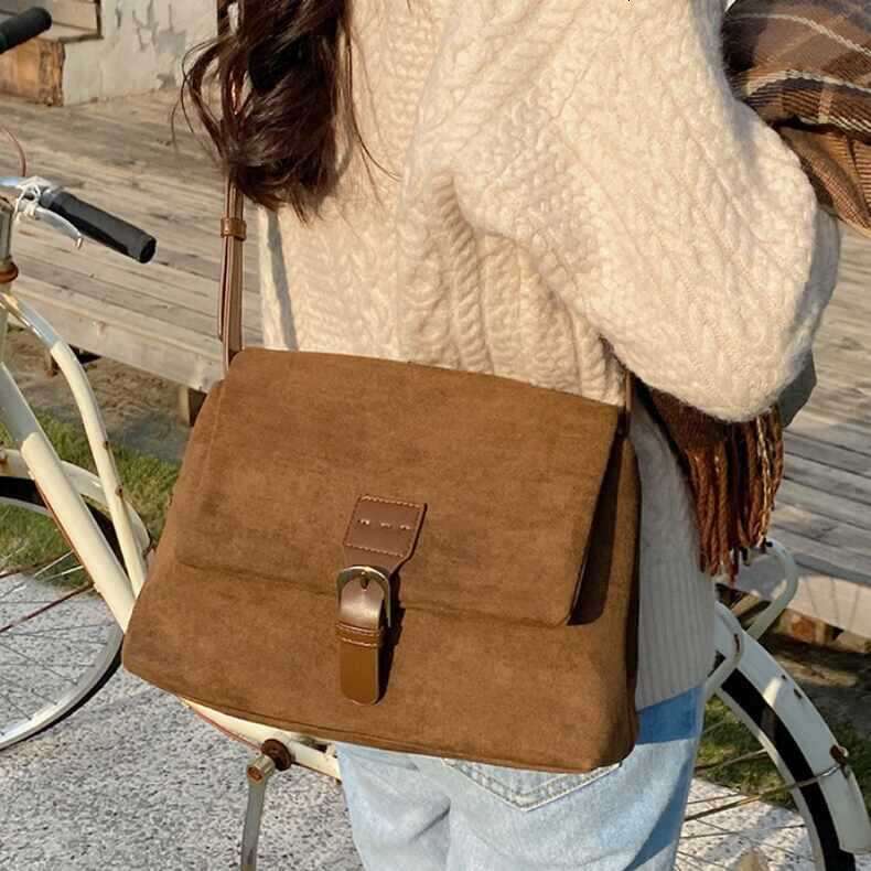 Retro Korean Version, Women's New Style, Hand-Held Temperament, Suede, Single Shoulder, Armpit, Casual Small Square Bag, Crossbody Bag