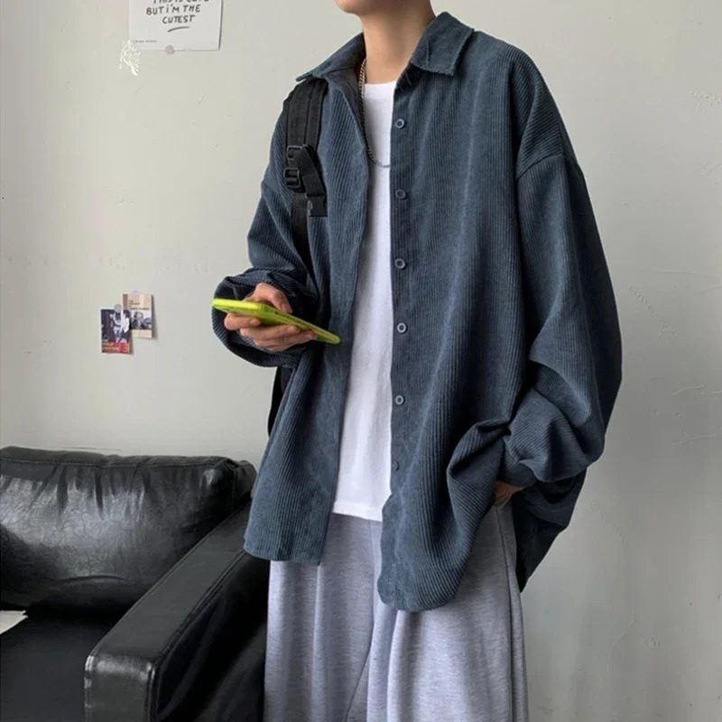Autumn mens Corduroy long sleeved shirt Korean fashion Y2K retro 2024 casual oversized street clothing commodity 241209